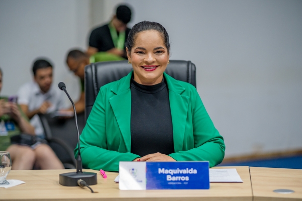 Vereadora Maquivalda Barros cobra revitalização de espaços públicos, segurança viária e transparência em contratos e obras do município