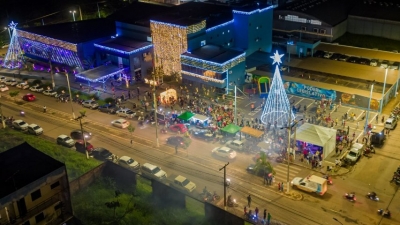 Natal: ‘Acender das Luzes 2022’ encanta população na Câmara Municipal de Parauapebas