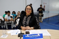 Raianny Rodrigues pede melhorias na iluminação pública, recuperação de vias e ação da Defesa Civil em bairros