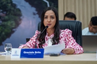 Legislativo aprova projeto que proíbe saída de menores de 16 anos das escolas sem acompanhamento