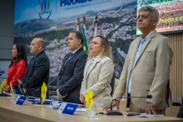 Câmara solicita informações sobre obras, meio ambiente e atendimento à população