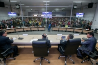 Vereadores deliberaram proposições que visam beneficiar população