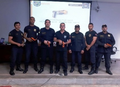 Polícia Legislativa da Câmara de Parauapebas recebe treinamento para uso de armas não letais
