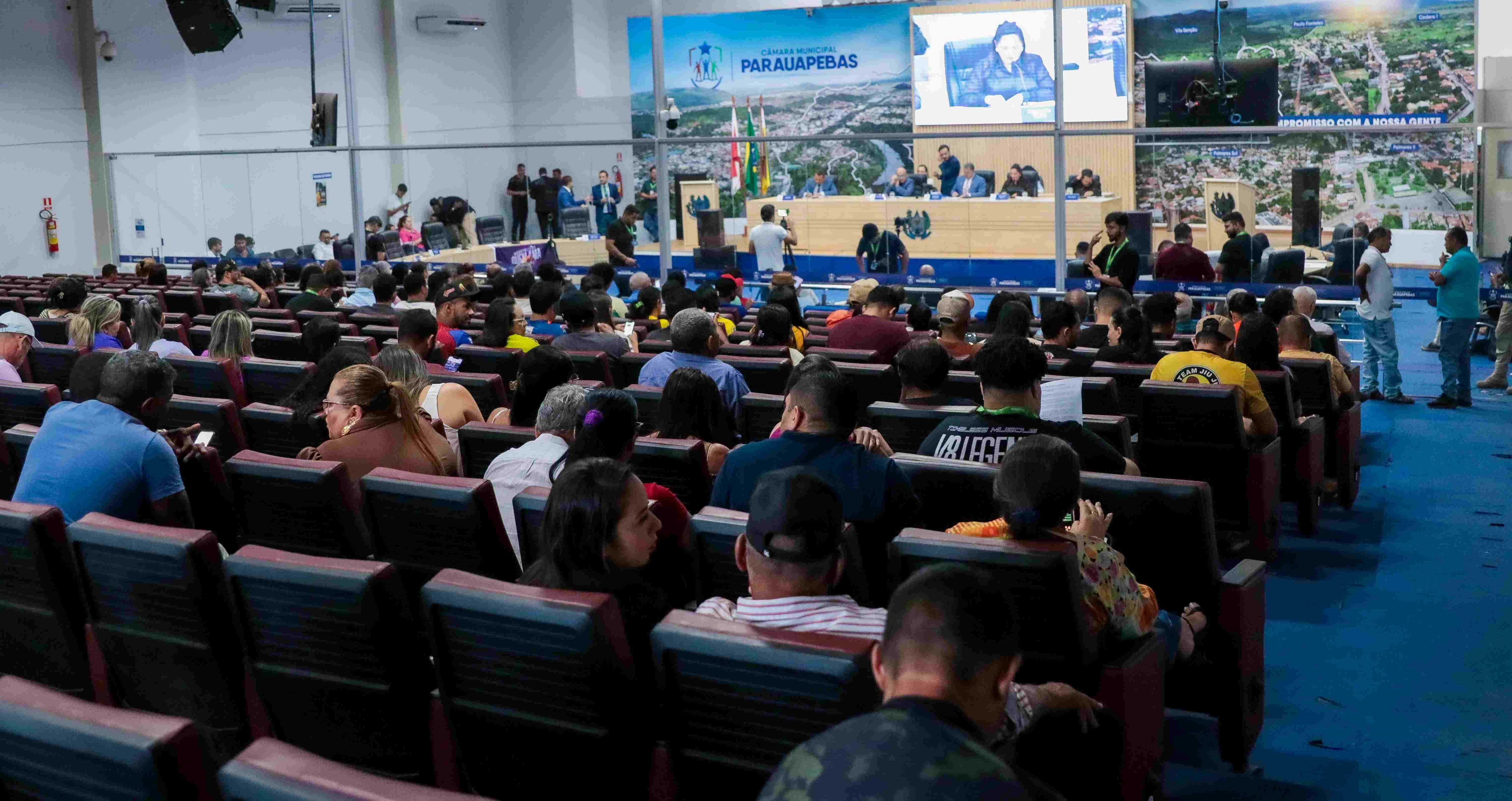 ICâmara de Parauapebas: Vereadores mantêm três vetos do prefeito e rejeitam um sobre fraldários em UBS