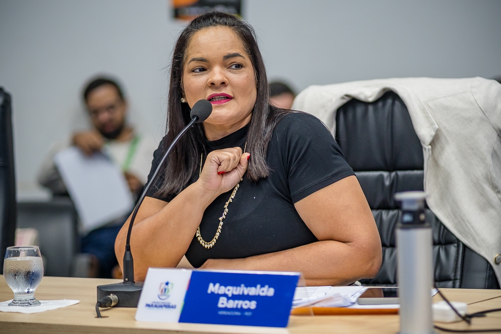 IMaquivalda Barros cobra informações sobre sinalização viária de Parauapebas